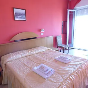 consul-hotel.emilia-romagnahotels.net/